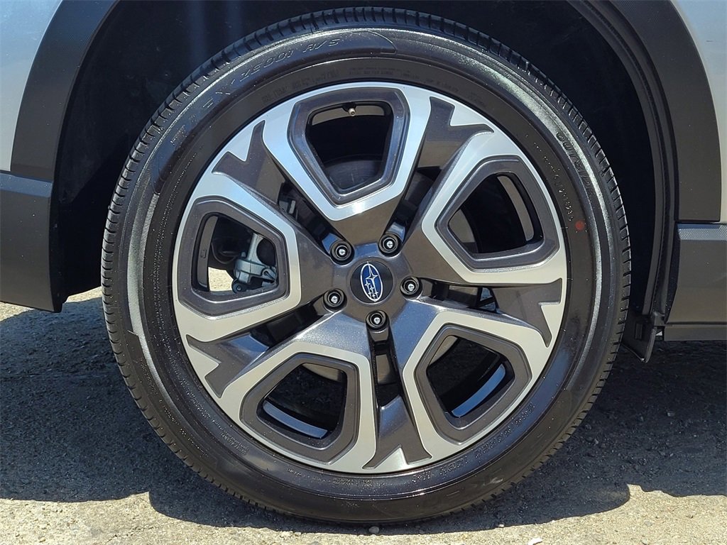 Used 2023 Subaru Ascent Limited w/ Technology Package image 11