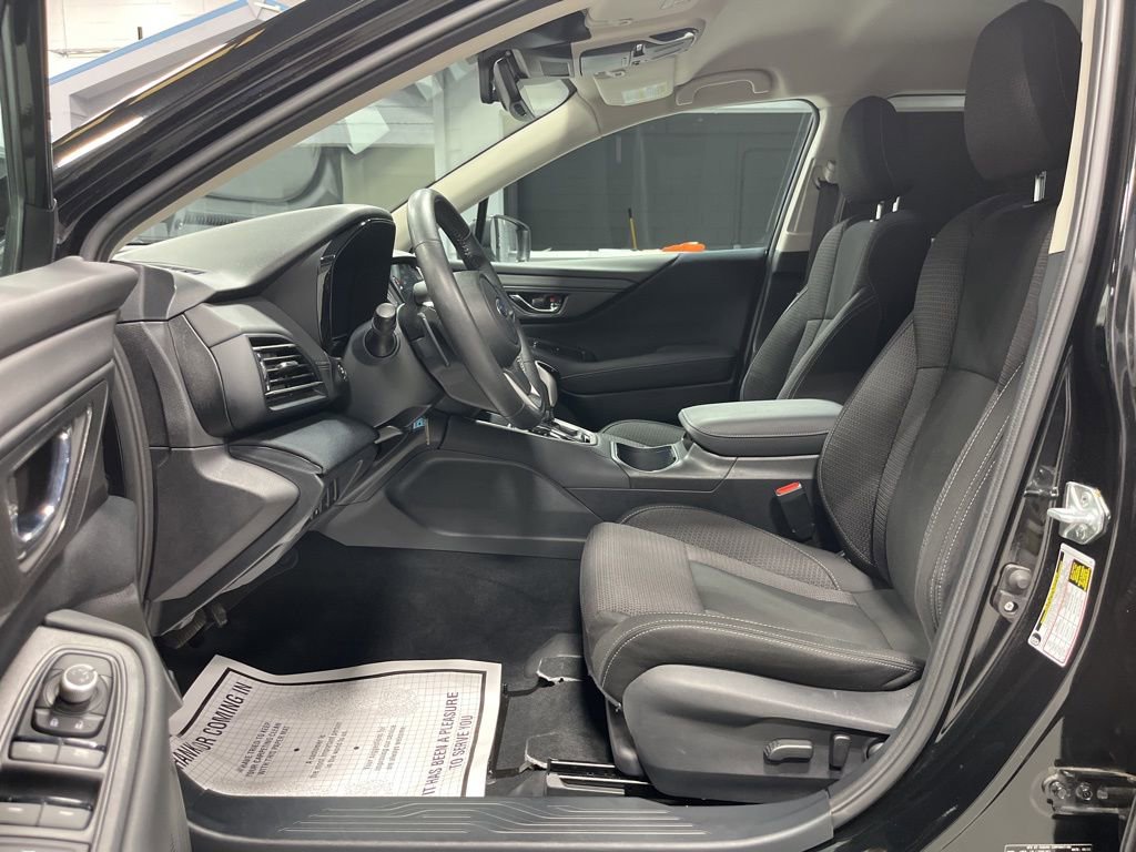 Used 2024 Subaru Outback Premium image 12