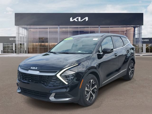 Certified 2024 Kia Sportage EX FWD image 3