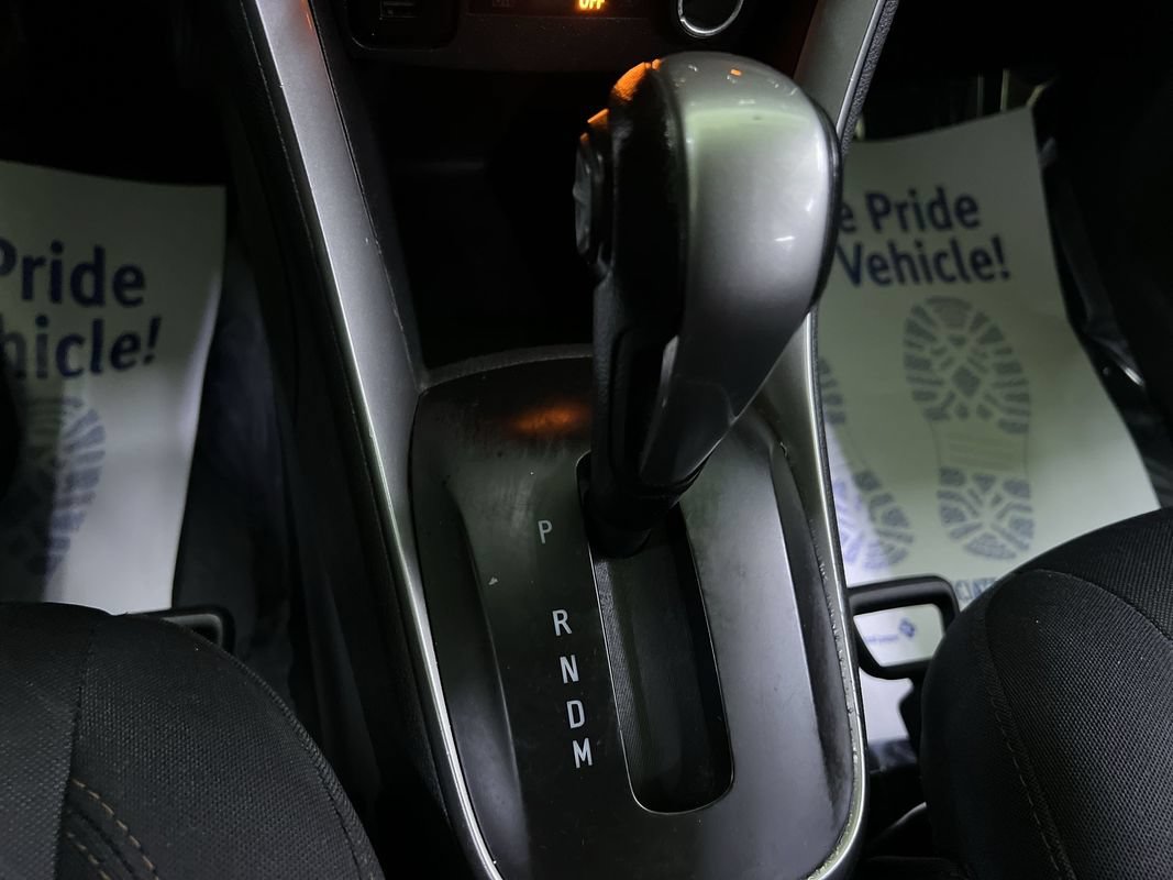 Used 2020 Chevrolet Trax LT AWD/4WD image 24