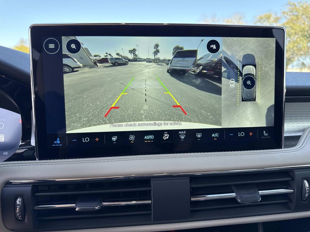 New 2026 Lincoln Corsair Premiere image 24