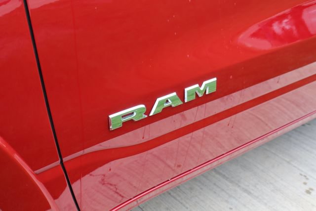 Used 2026 RAM 1500 Laramie AWD/4WD image 9