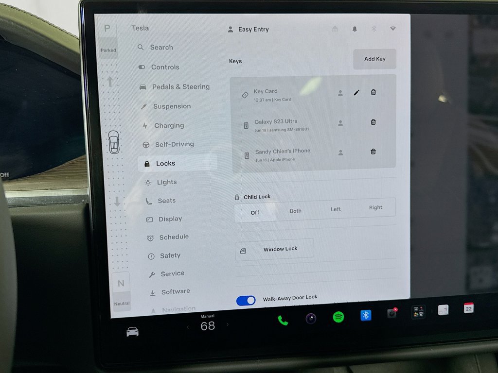 Used 2023 Tesla Model X AWD/4WD image 38