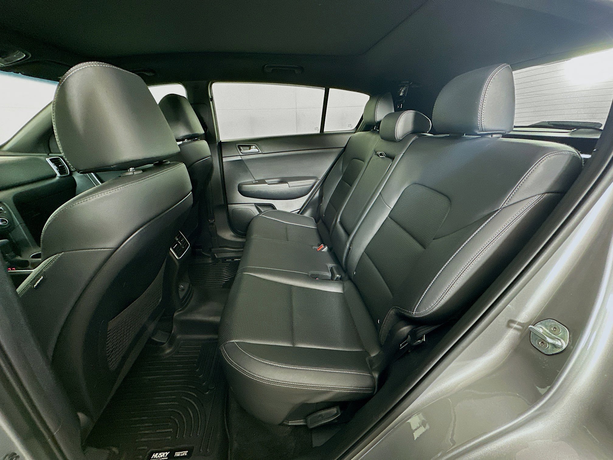 Used 2022 Kia Sportage Nightfall Edition image 26