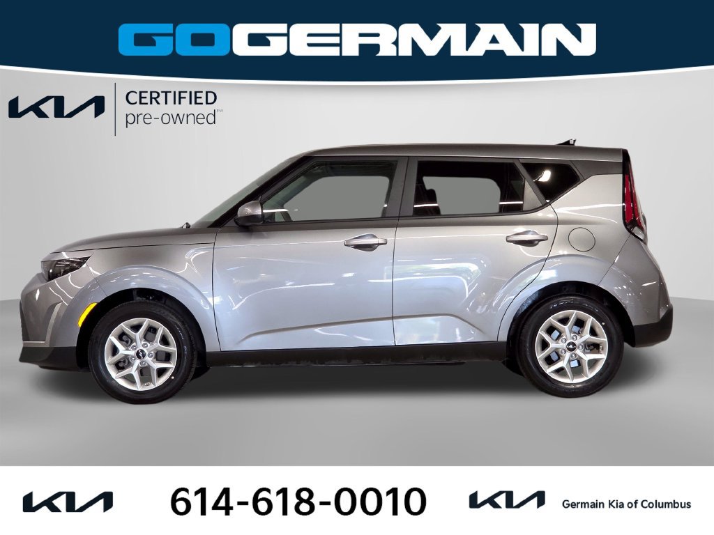 Certified 2025 Kia Soul LX w/ LX Technology Package FWD image 11