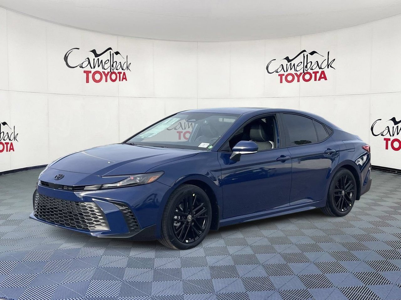 New 2026 Toyota Camry SE FWD image 2