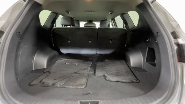 Certified 2023 Hyundai Santa Fe SE FWD image 13