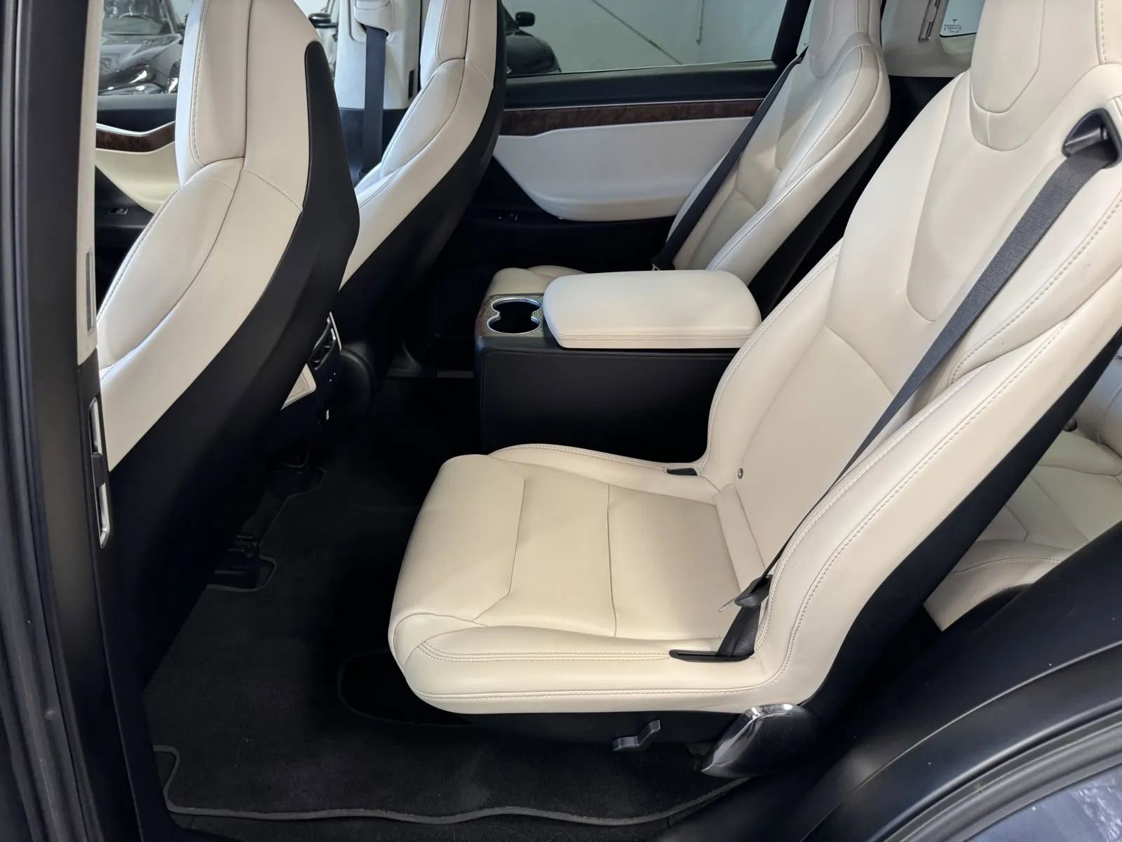 Used 2017 Tesla Model X 100D AWD/4WD image 10