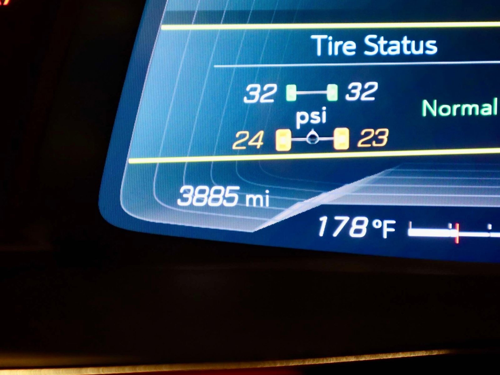 Used 2024 Chevrolet Corvette Z06 RWD image 39