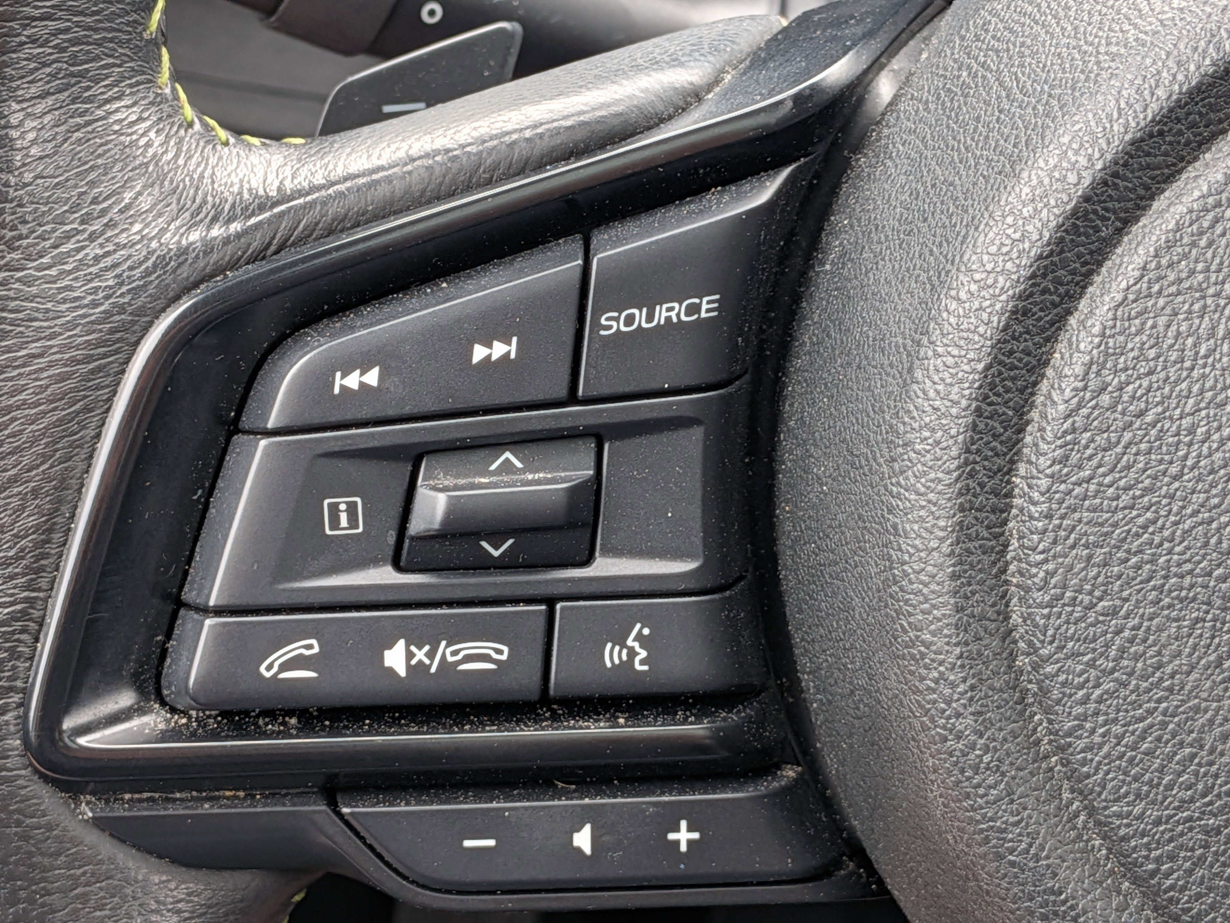 Used 2023 Subaru Ascent Onyx Edition Limited image 25