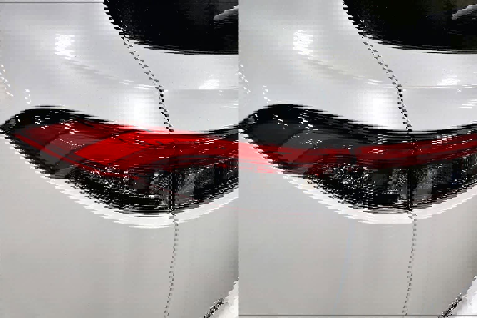 New 2026 Toyota Crown Signia AWD/4WD image 14