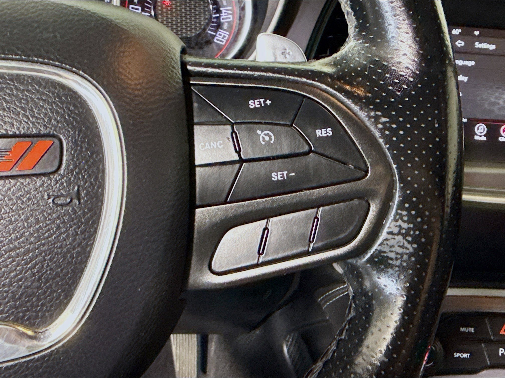 Used 2020 Dodge Challenger R/T image 15