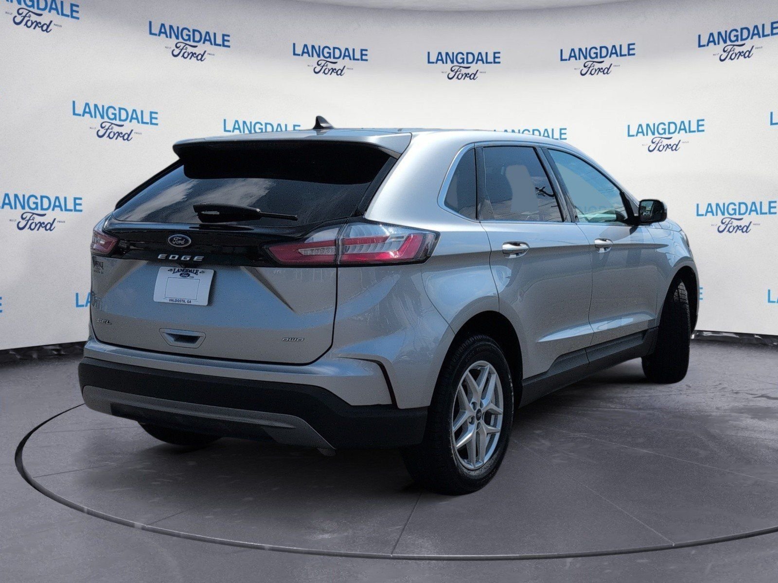 Used 2022 Ford Edge SEL AWD/4WD image 4