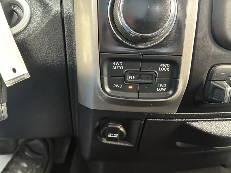 Used 2016 RAM 1500 Big Horn AWD/4WD image 26