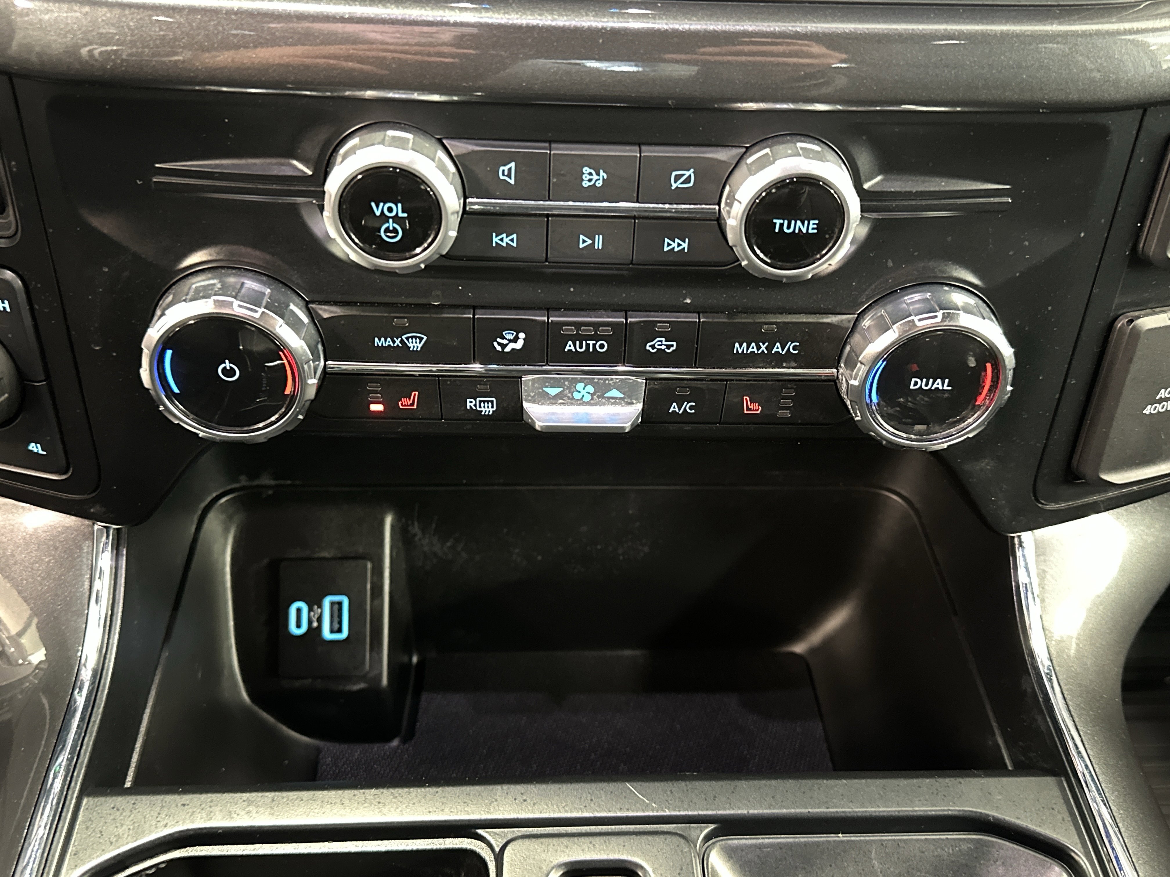 Certified 2023 Ford F150 XLT w/ Equipment Group 302A High image 34