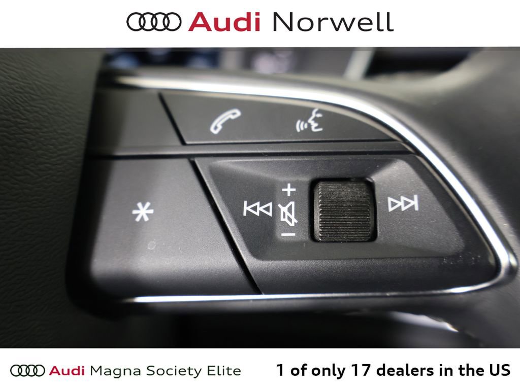 Used 2024 Audi Q3 2.0T Premium w/ Convenience Package image 31