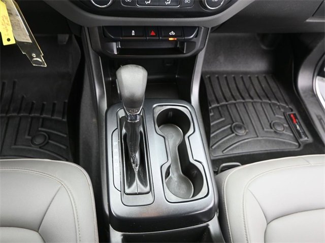 Used 2022 Chevrolet Colorado W/T image 9
