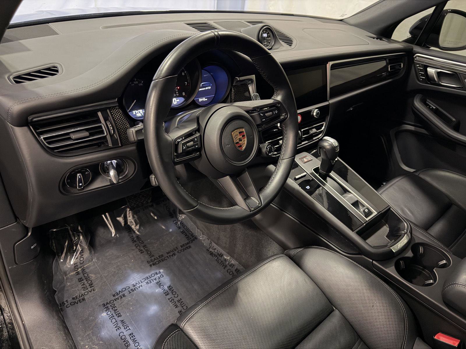 Certified 2023 Porsche Macan GTS image 4