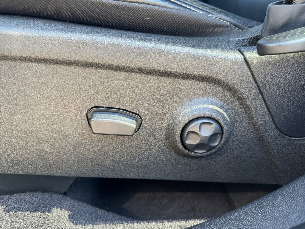 Used 2018 Dodge Journey Crossroad image 25