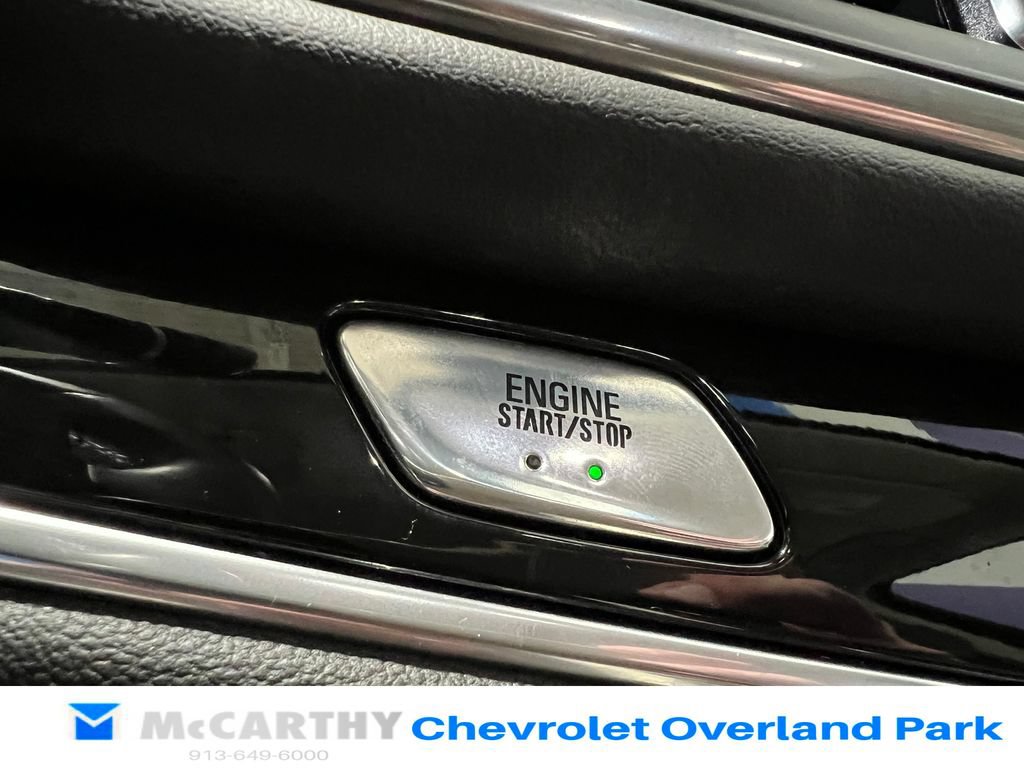 Used 2022 Buick Enclave Avenir w/ Avenir Technology Package AWD/4WD image 19
