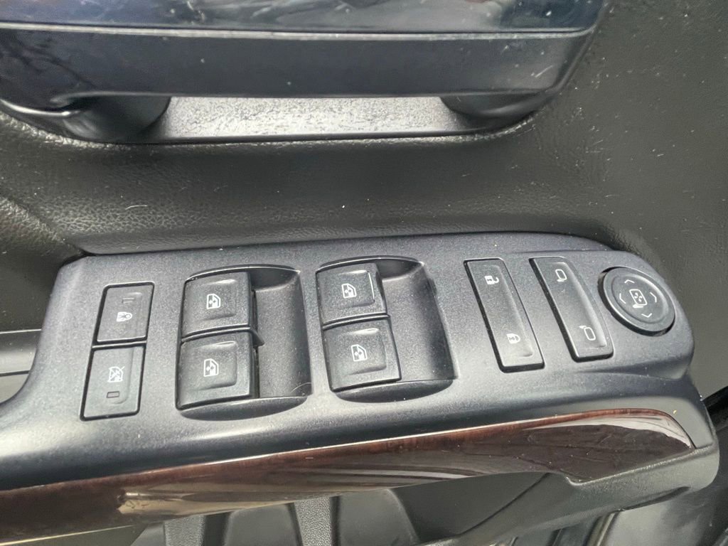 Used 2015 GMC Sierra 1500 SLE AWD/4WD image 12