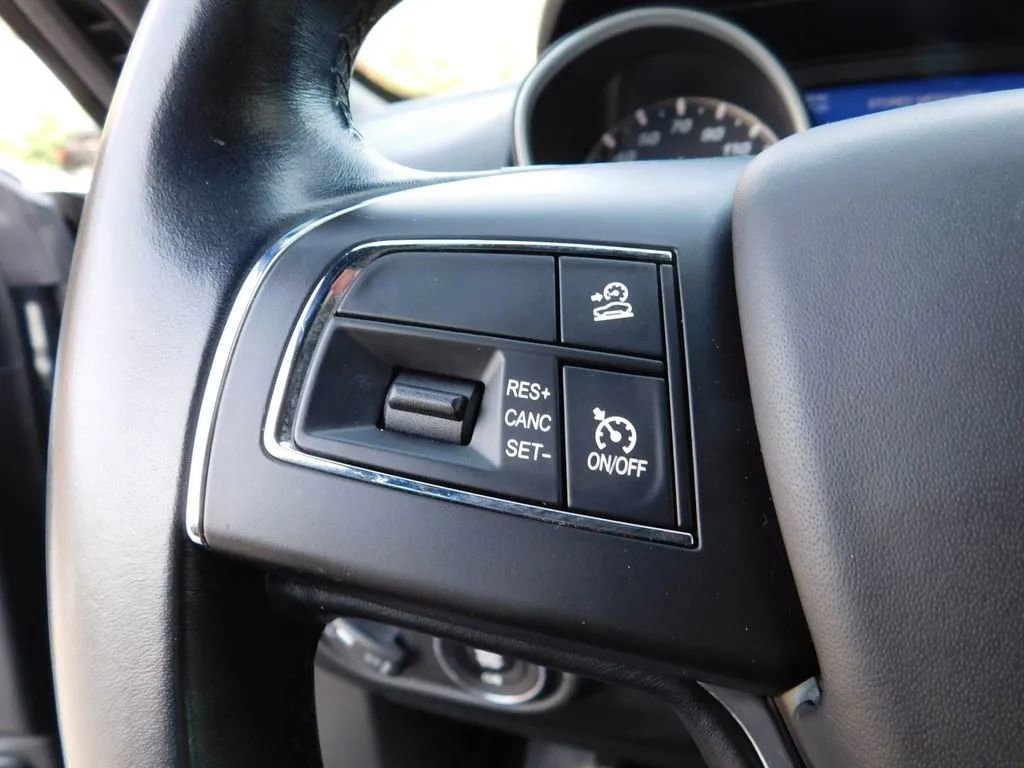 Used 2019 Maserati Levante image 26