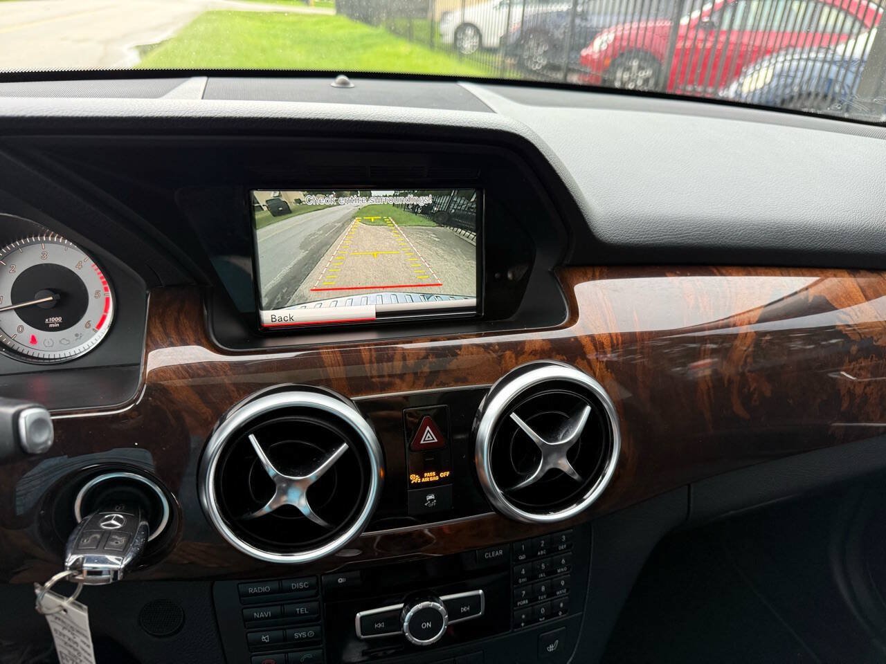 Used 2014 Mercedes-Benz GLK 250 BlueTEC 4MATIC image 36