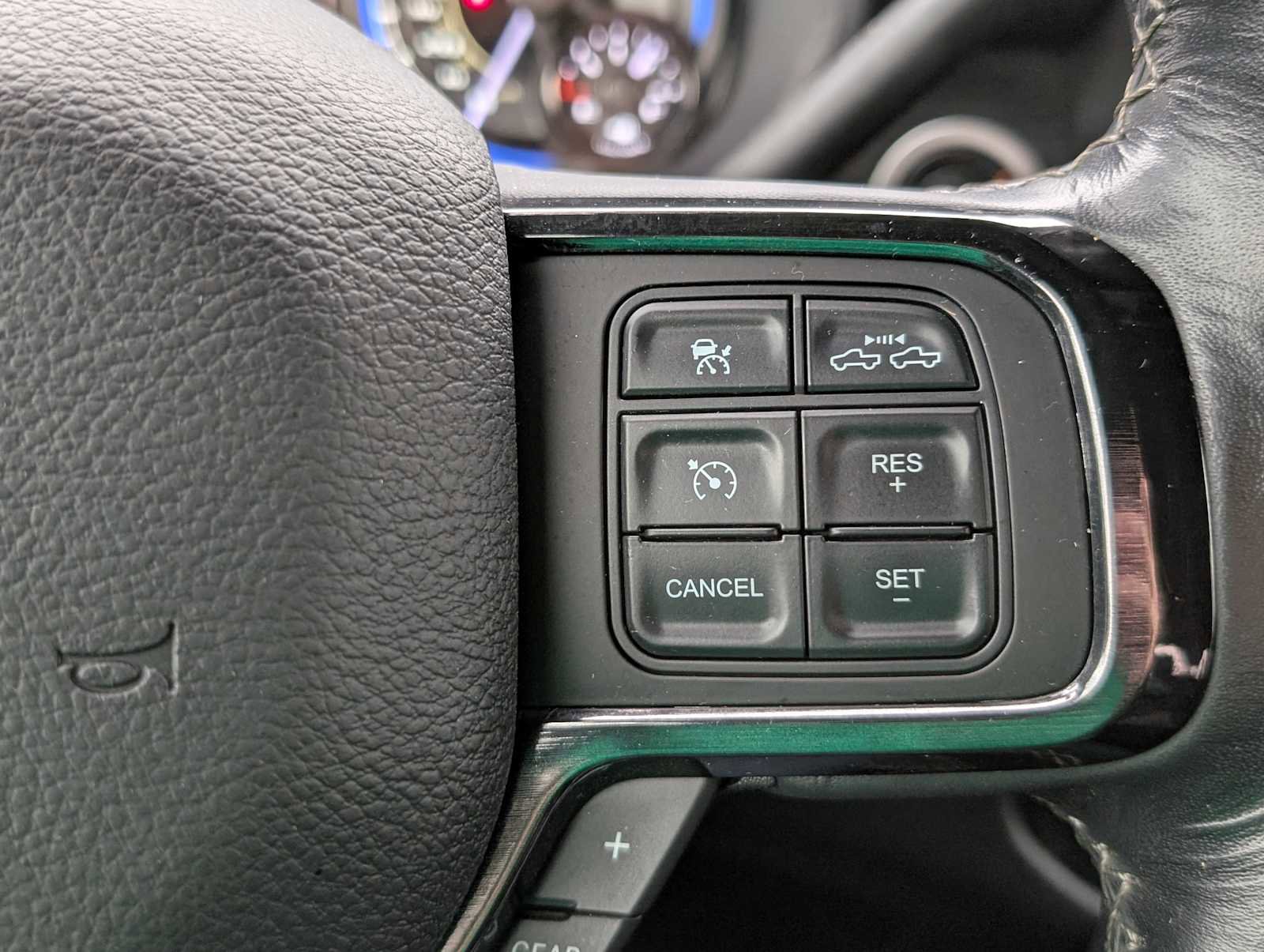 Used 2022 RAM 3500 Limited image 36