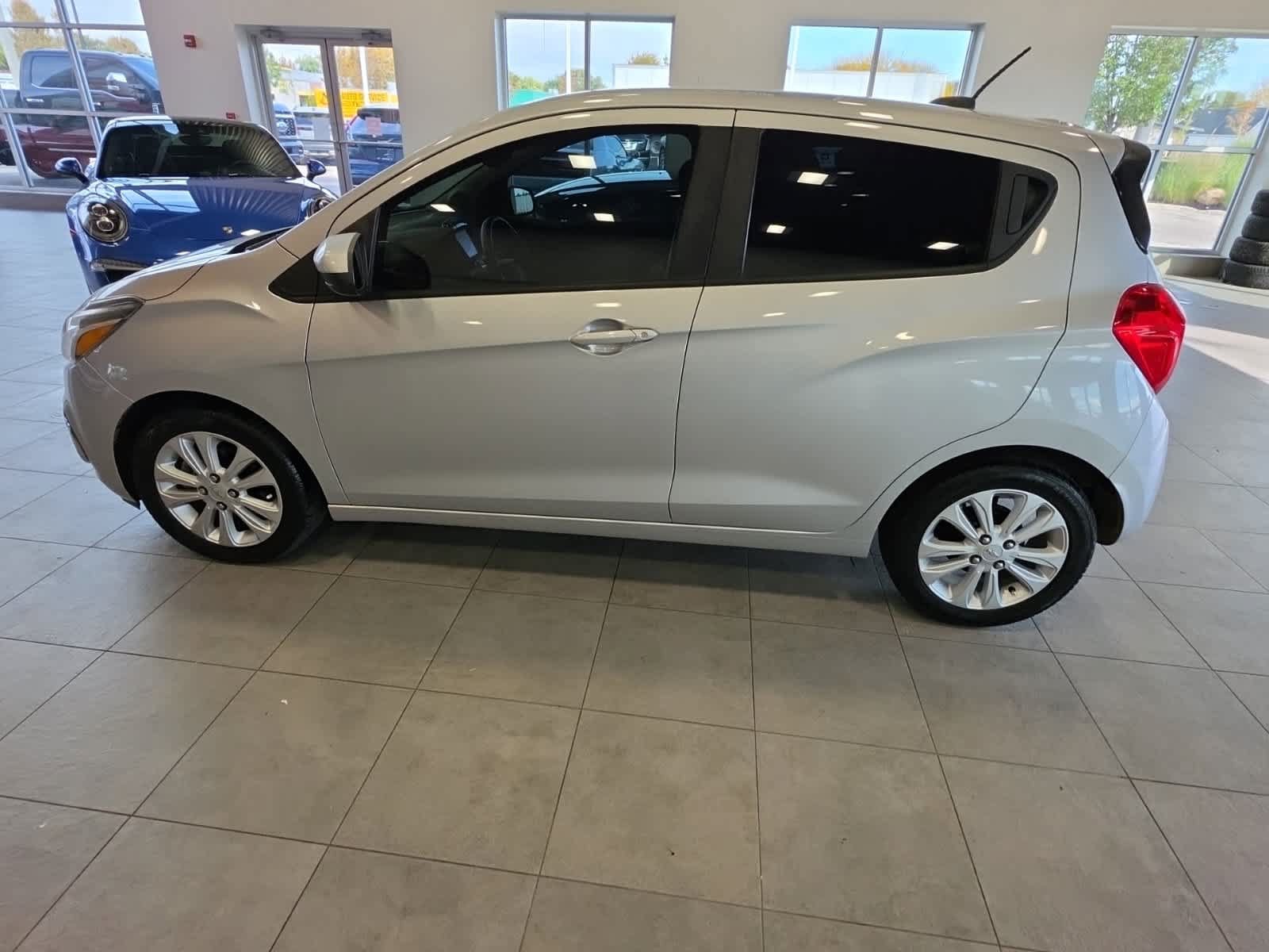 Used 2018 Chevrolet Spark LT FWD image 13