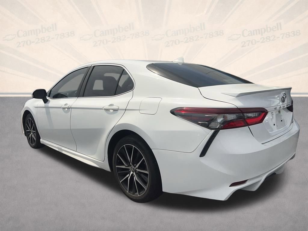 Used 2021 Toyota Camry SE FWD image 4