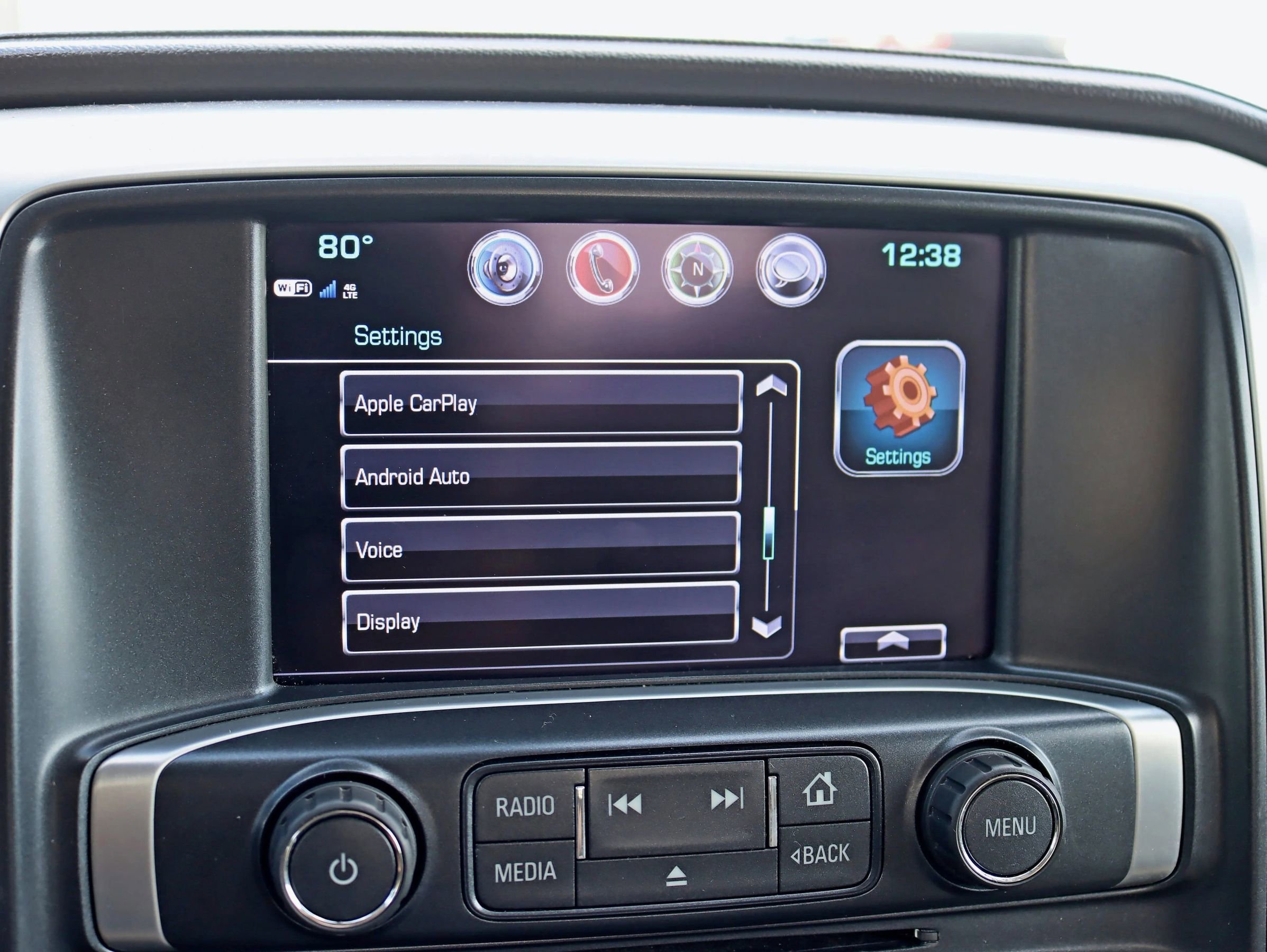 Used 2018 GMC Sierra 1500 SLT w/ SLT Premium Package image 24