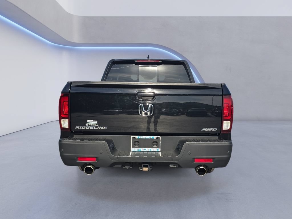 Used 2023 Honda Ridgeline RTL-E image 4