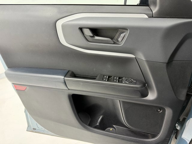 Used 2021 Ford Bronco Sport Outer Banks w/ Outer Banks Package image 17