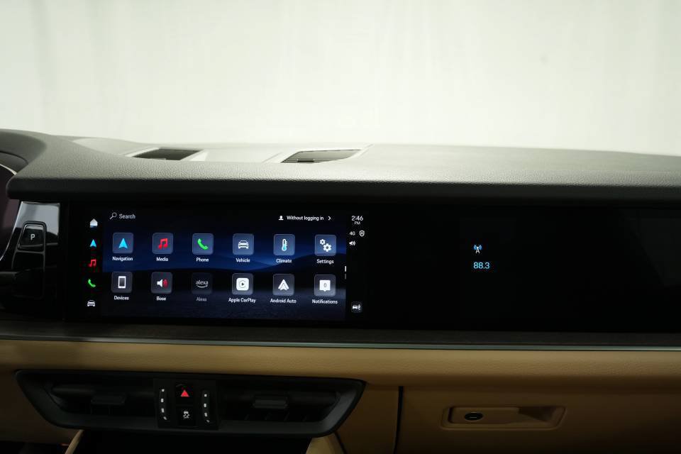Certified 2026 Porsche Cayenne AWD/4WD image 17
