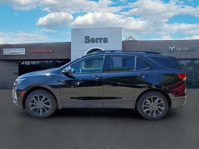 Used 2023 Chevrolet Equinox RS w/ LPO, Floor Liner Package AWD/4WD image 4