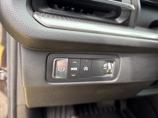 Used 2024 Chevrolet Traverse LT w/ Enhanced Driving Package FWD image 26