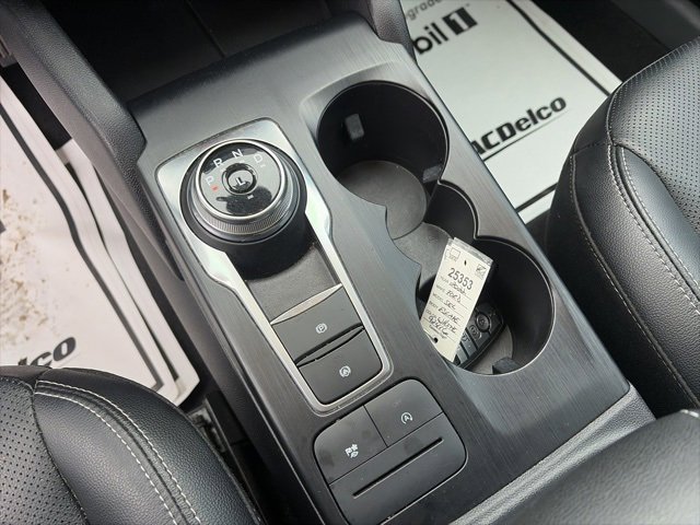 Used 2022 Ford Escape SEL image 19