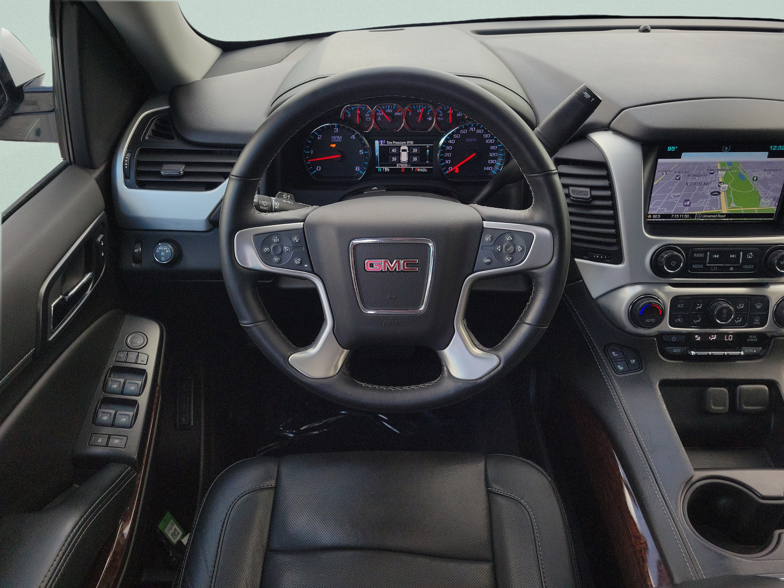 Used 2020 GMC Yukon SLT w/ Open Road Package RWD image 14