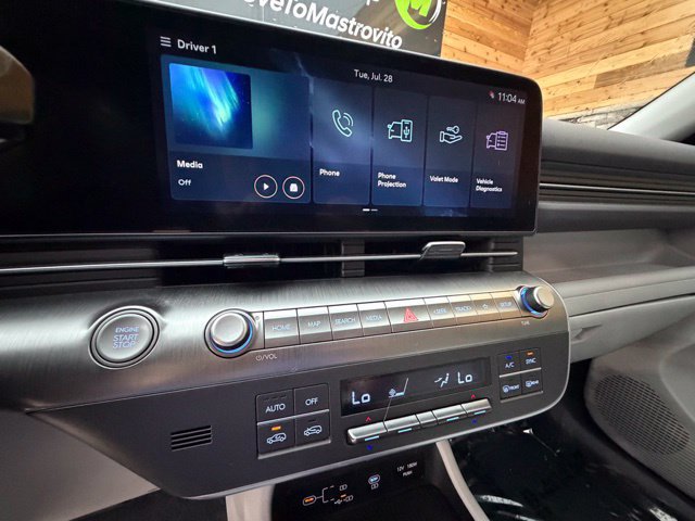 Certified 2024 Hyundai Kona SEL AWD/4WD image 21