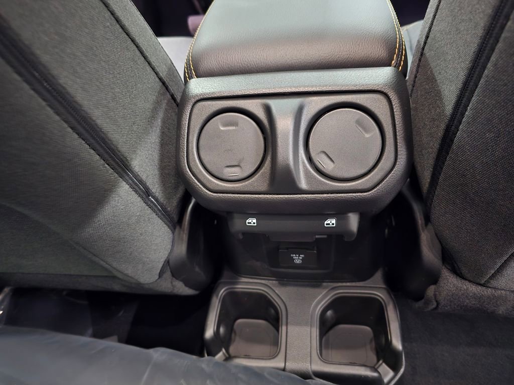 New 2026 Jeep Wrangler Unlimited Sahara AWD/4WD image 30