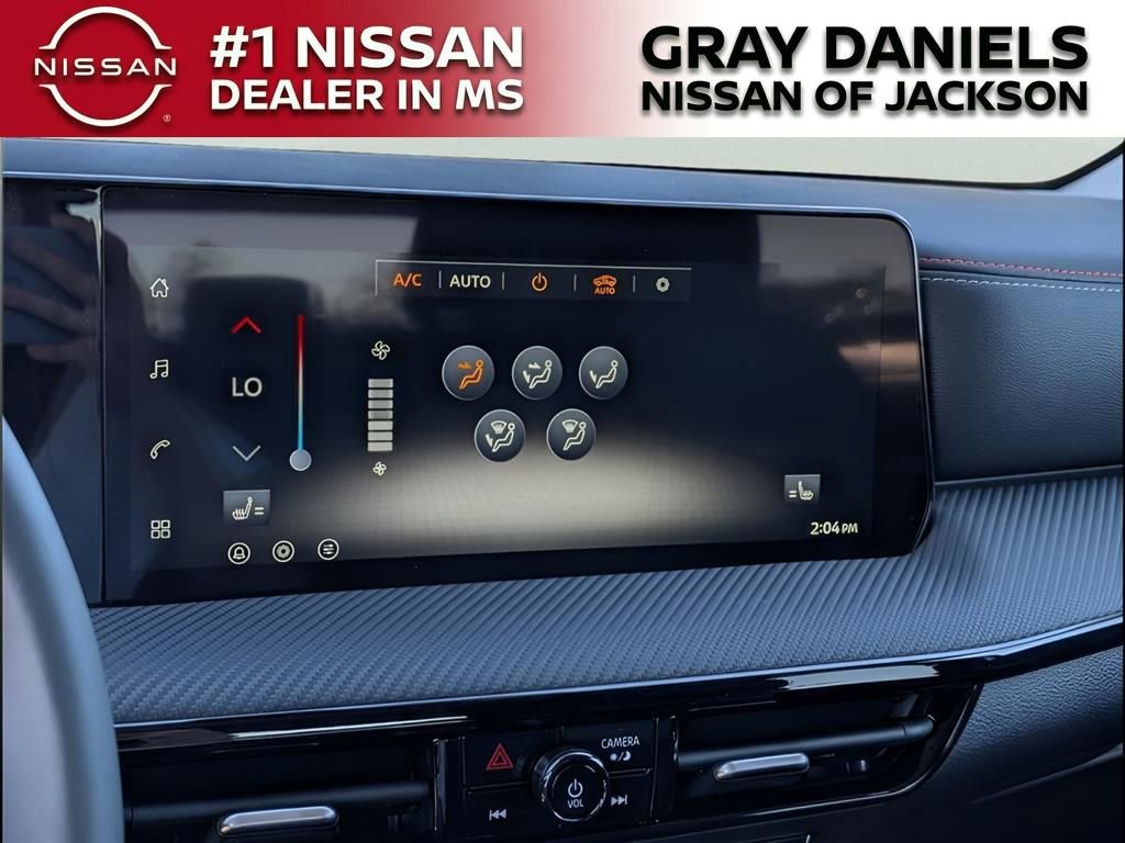 New 2026 Nissan Kicks SR w/ Cold Weather Package image 9