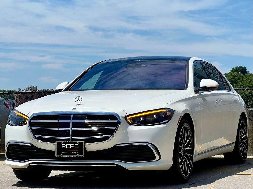 Certified 2022 Mercedes-Benz S 500 4MATIC image 3