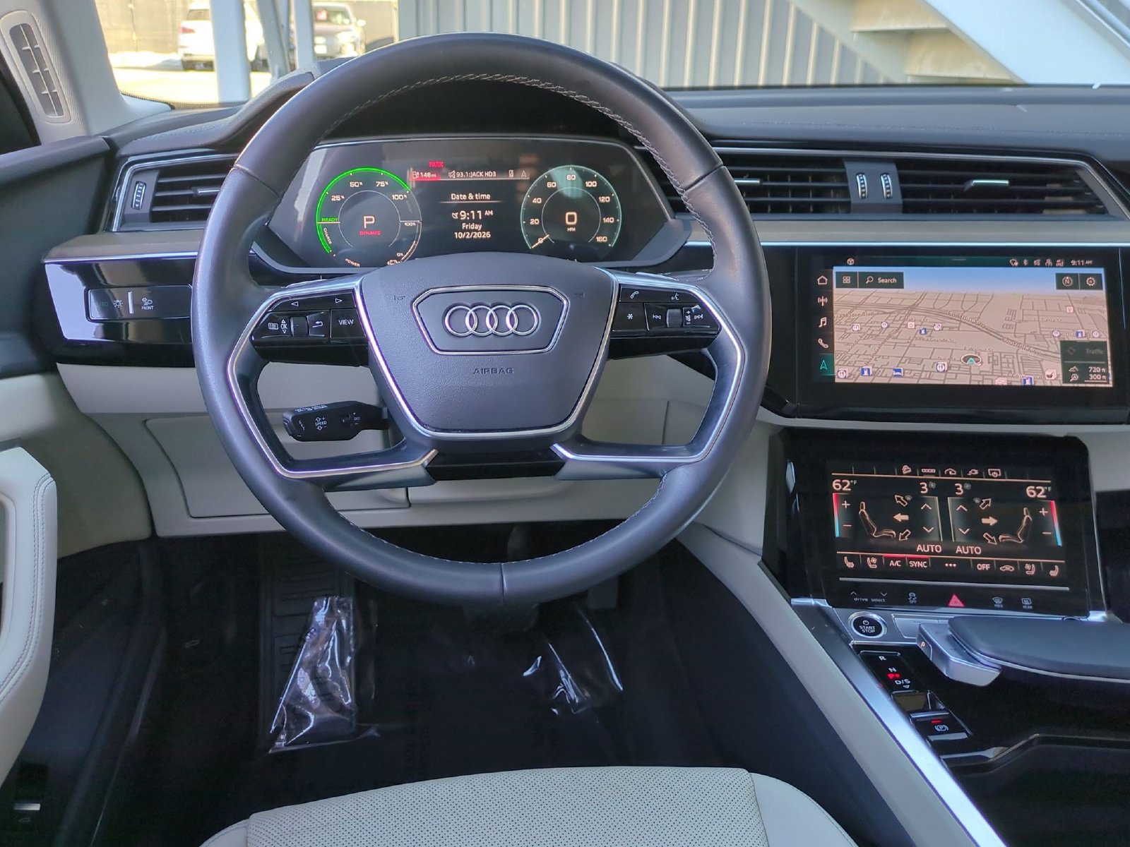Used 2024 Audi Q8 e-tron Premium Plus w/ Premium Plus Package AWD/4WD image 9