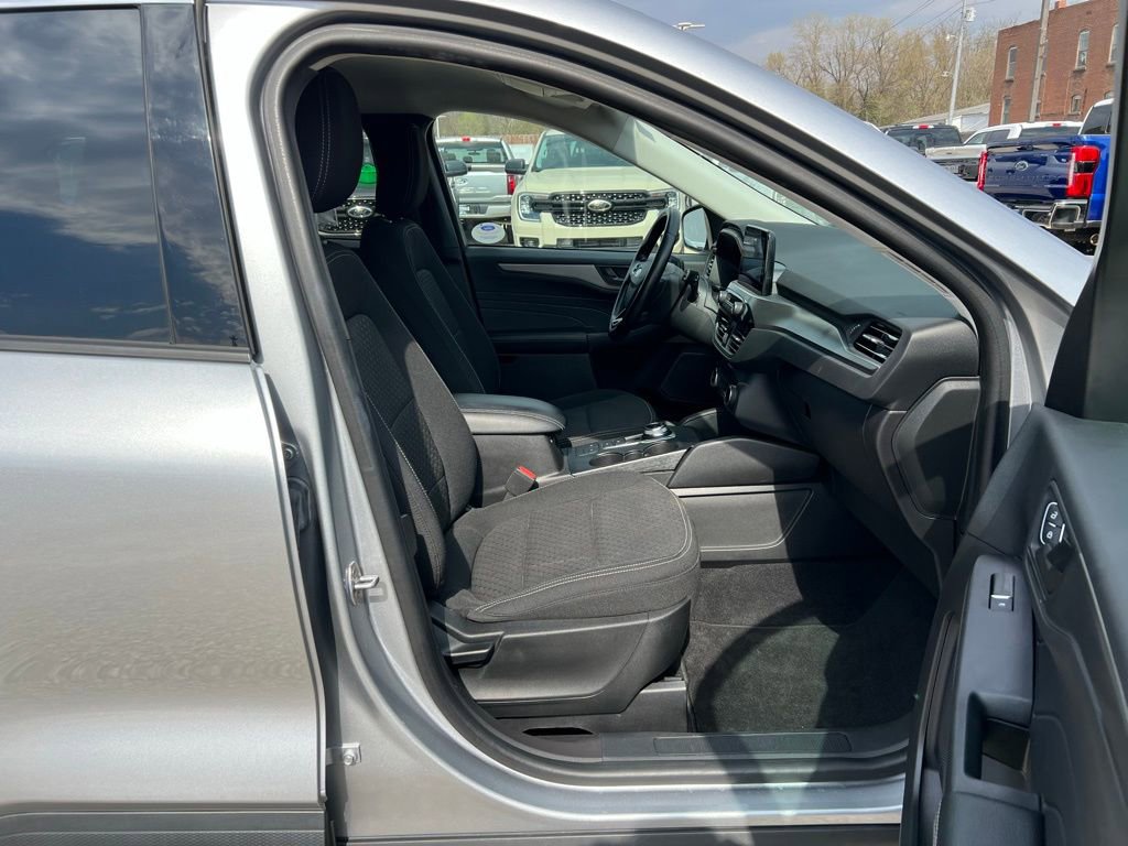 Used 2023 Ford Escape Active image 22
