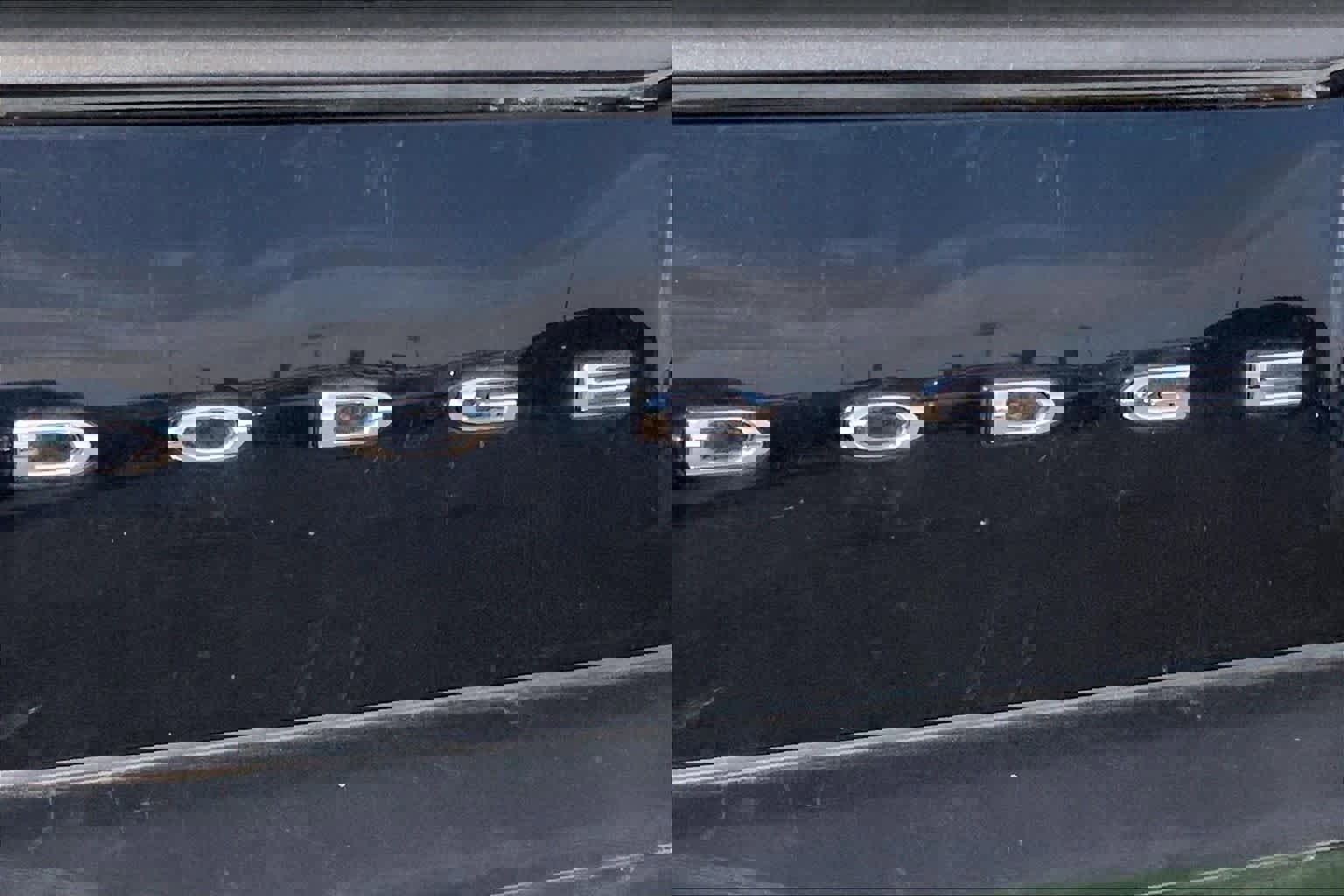 Used 2022 Dodge Challenger R/T w/ Plus Package image 31