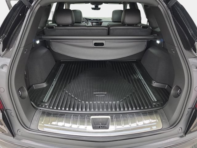New 2026 Cadillac XT5 Premium Luxury w/ LPO, ONYX Package AWD/4WD image 32