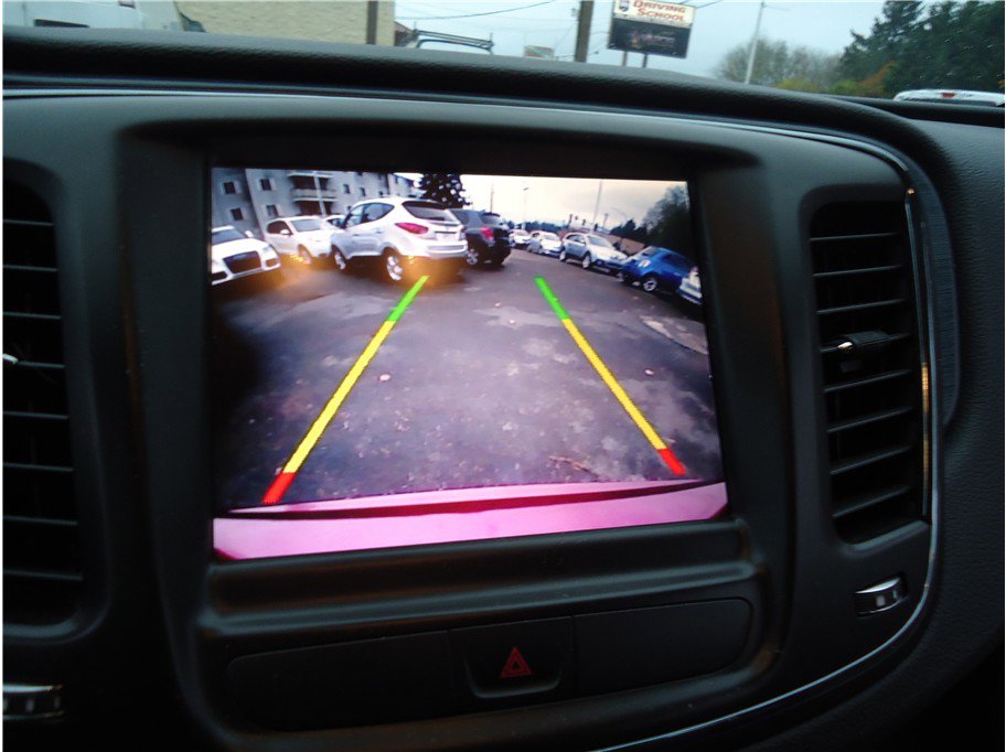 Used 2015 Chrysler 200 S w/ Navigation & Sound Group I image 21