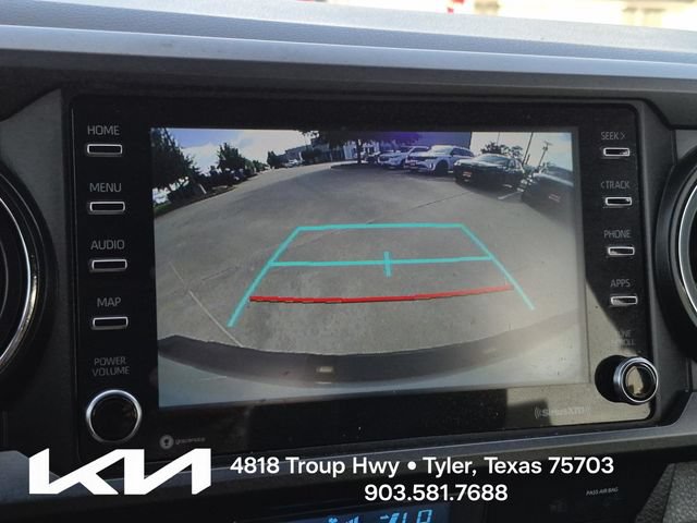 Used 2022 Toyota Tacoma TRD Off-Road AWD/4WD image 38