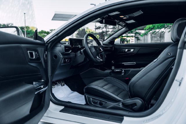 New 2026 Ford Mustang GT Premium w/ GT Performance Package RWD image 19