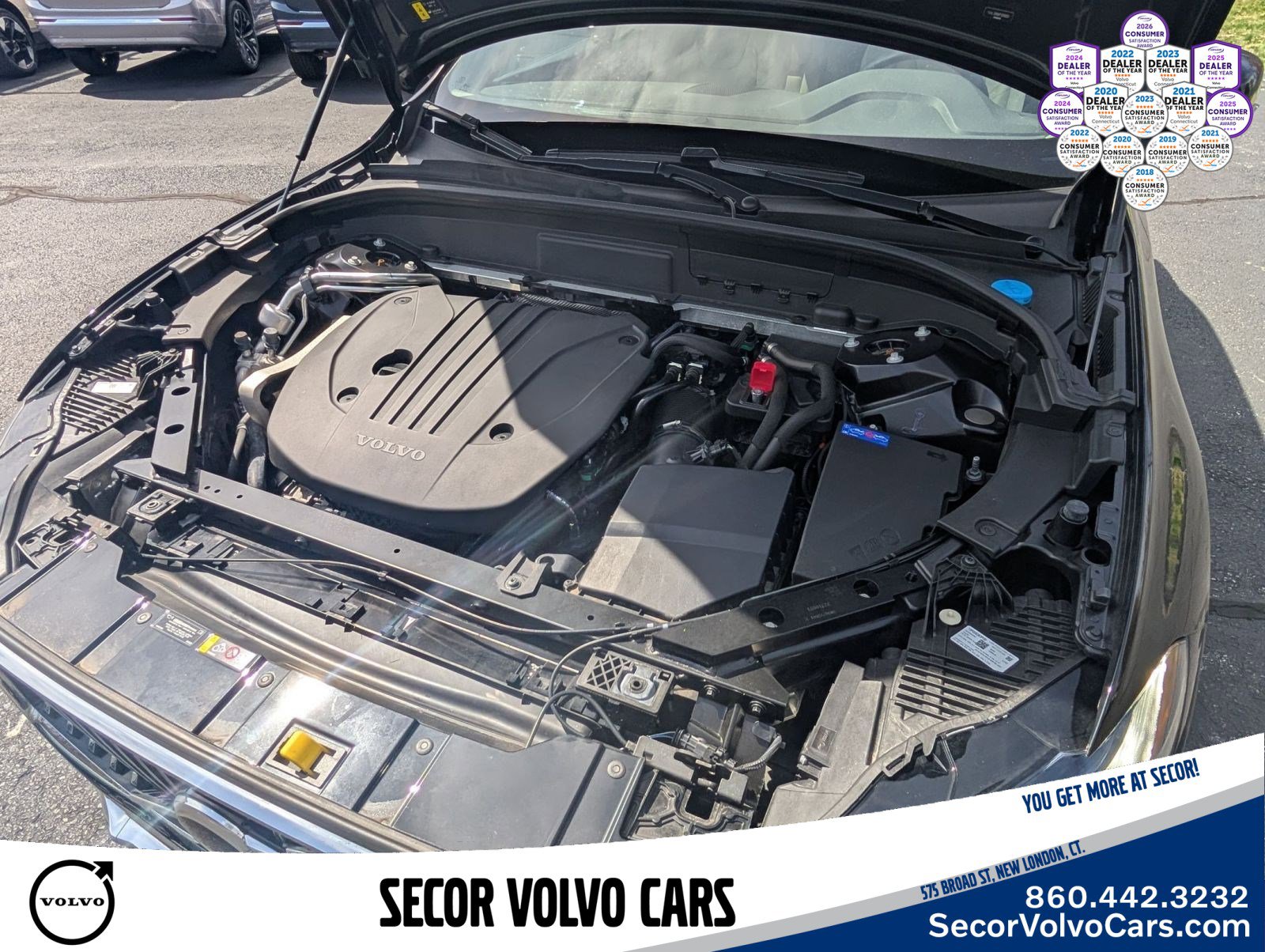 Used 2023 Volvo XC60 B5 Plus w/ Climate Package AWD/4WD image 33